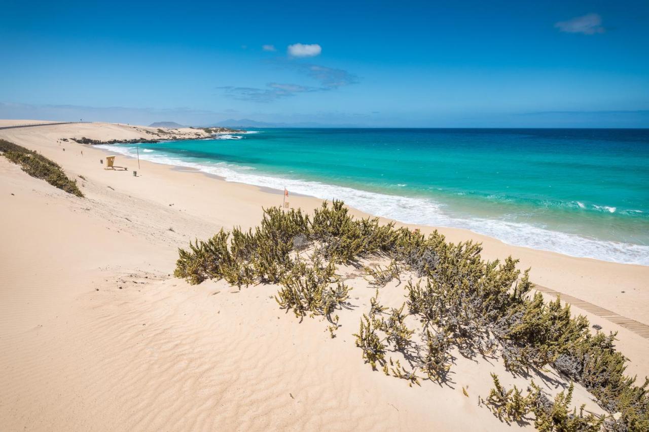 Home2Book Hola Rolls Corralejo Center Extérieur photo